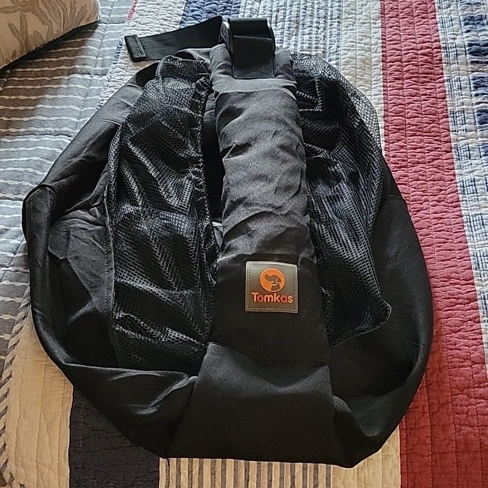 Tommas Dog Sling Carrier